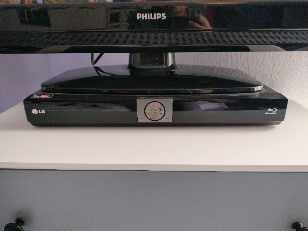 LG Blu-ray Player mit Fernverbindung.
