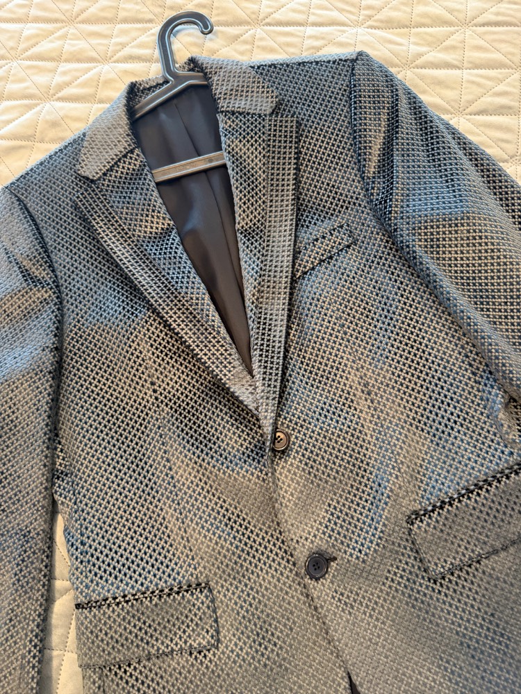Hugo Boss Sakko im Hahnentrittmuster (Größe 50/L)