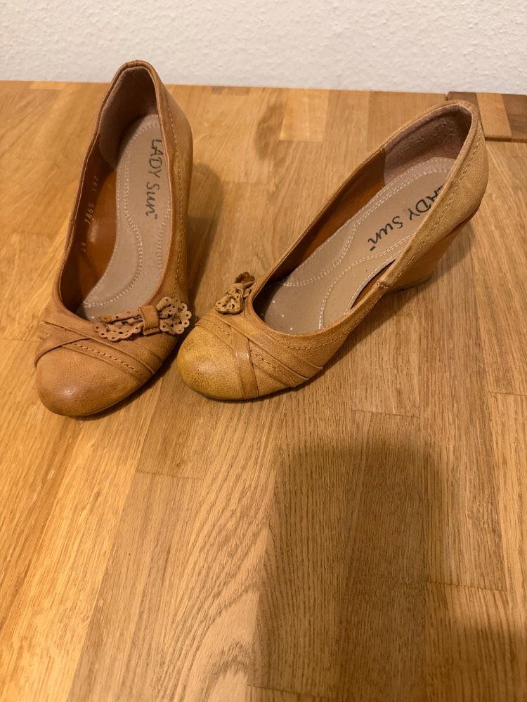 Damen-Keilabsatzschuhe Lady Swan Gr. 37