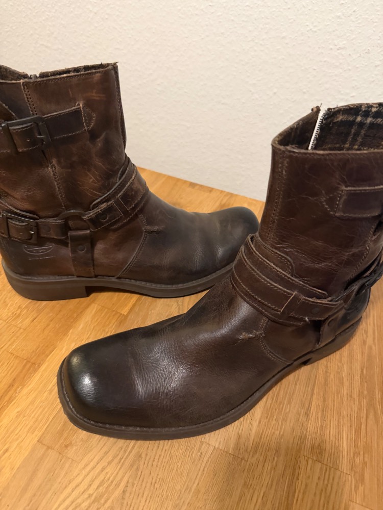 Dockers neue Braune Lederstiefel mit Schnallen Gr. 43